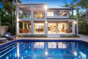 Indirah on the Beach - a spacious Beachfront home